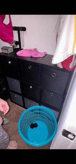 Storage cube dresser