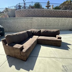 Brown Sectional Couch ( Free Local Delivery)