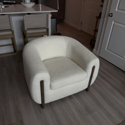 Four Hands Lyla Chair - Kerbey Ivory