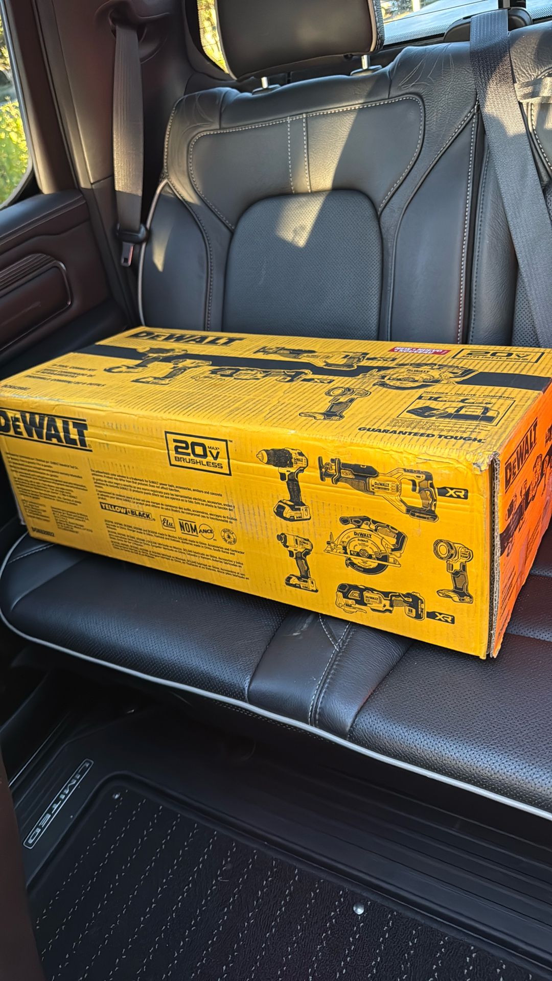 DEWALT 20V MAX 6-Tool Brushless Power Tool Combo Kit with Soft Case (2-Batteries and Charger Included)