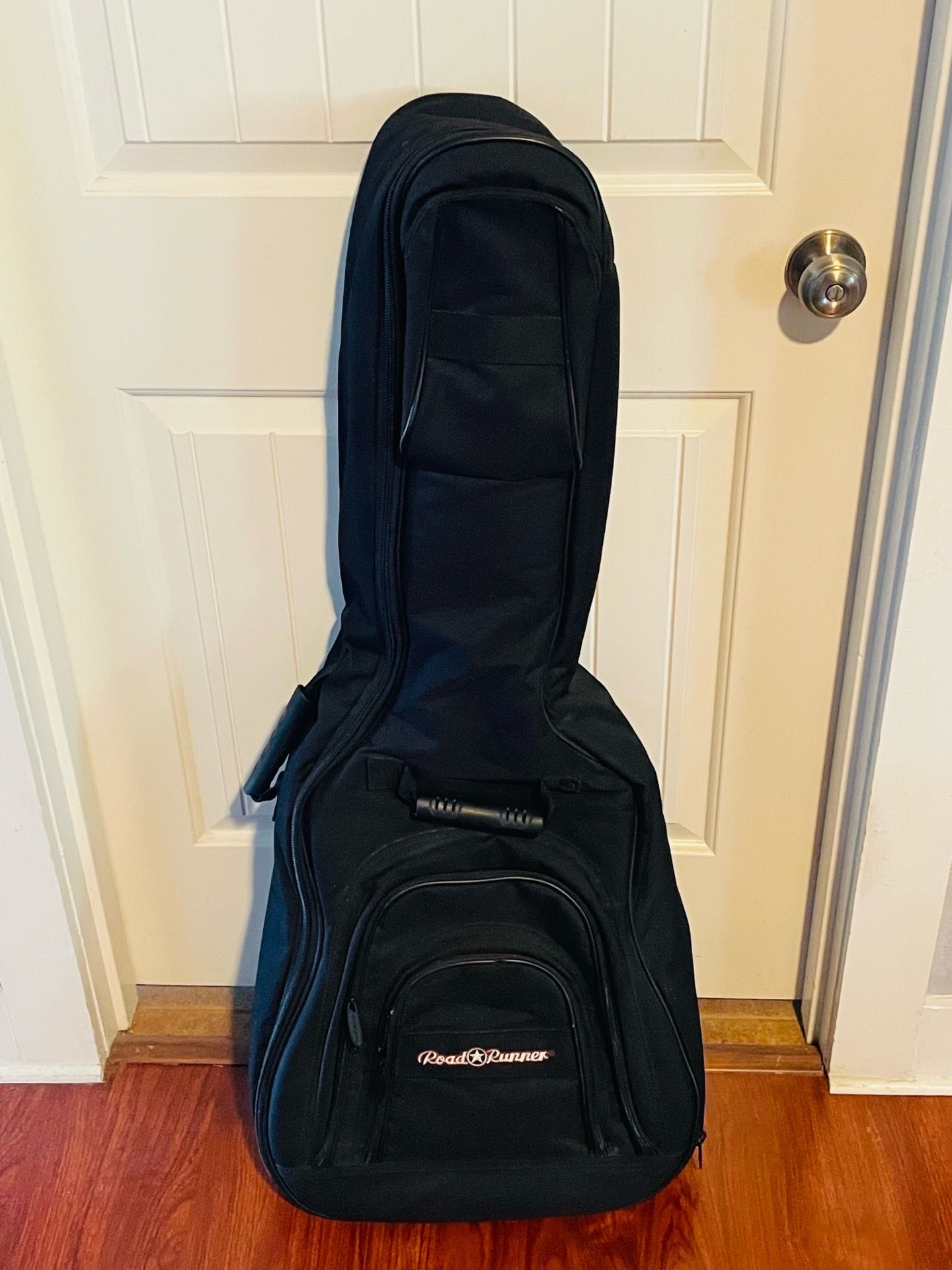 Roadrunner padded guitar bag