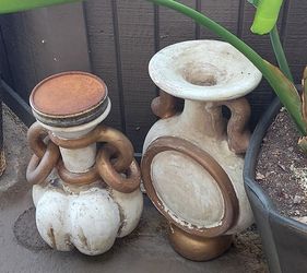 BEAUTIFUL OUTDOOR VASES PLANT PLATFORMS