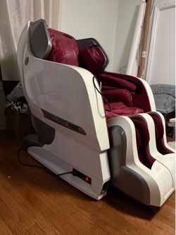 Infinity lyashi Massage Chair | USED