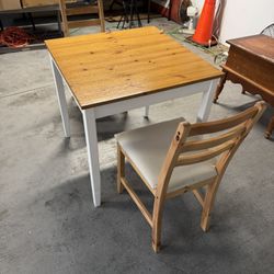 Small Wood Table With 2 Padded Chairs 
