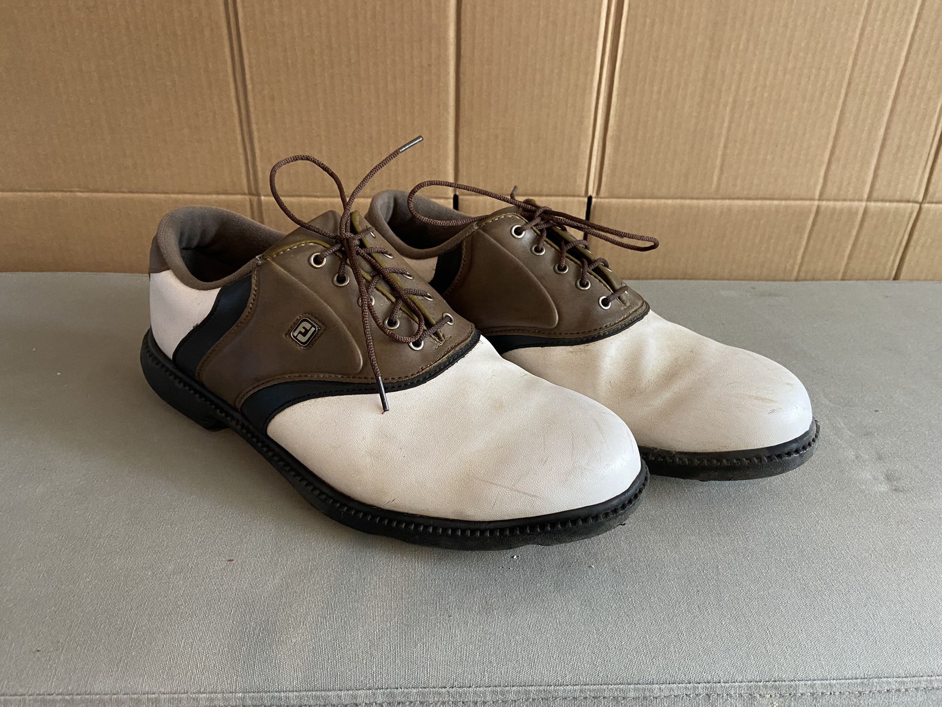 FootJoy Originals Mens Saddle Golf Shoes Size 10.5