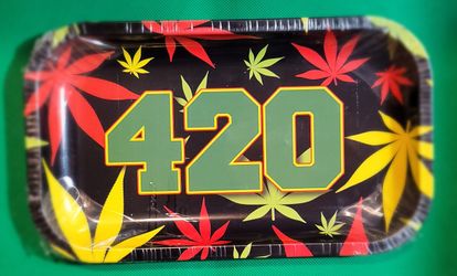 graphic trays