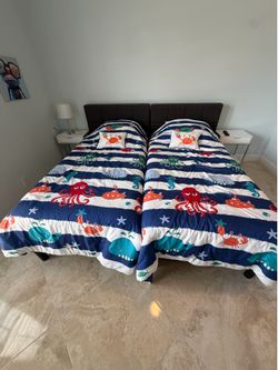 Twin bed set