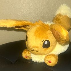 JAPAN POKEMON CENTER Eevee Plushie 