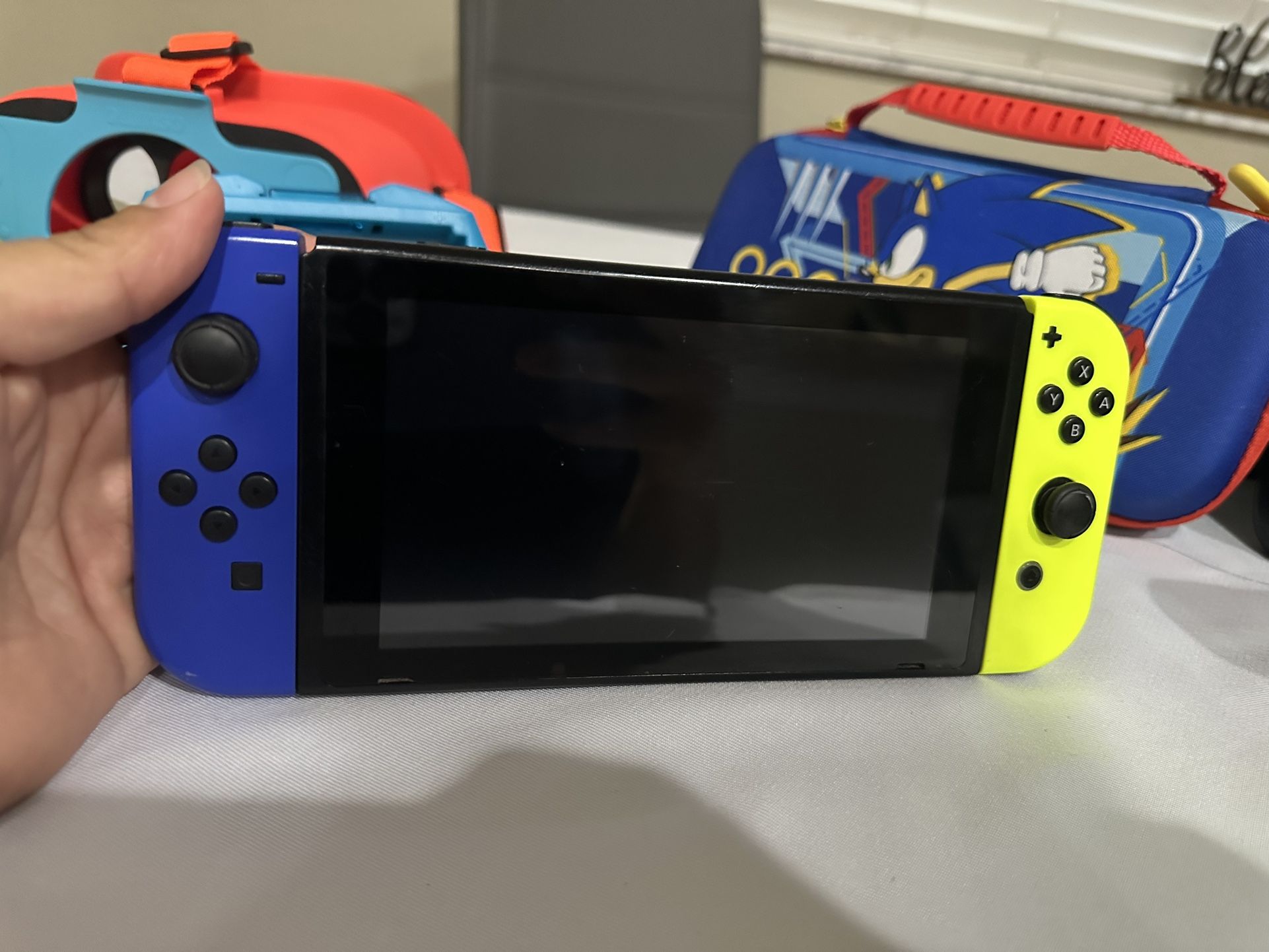 Nintendo Switch +extras
