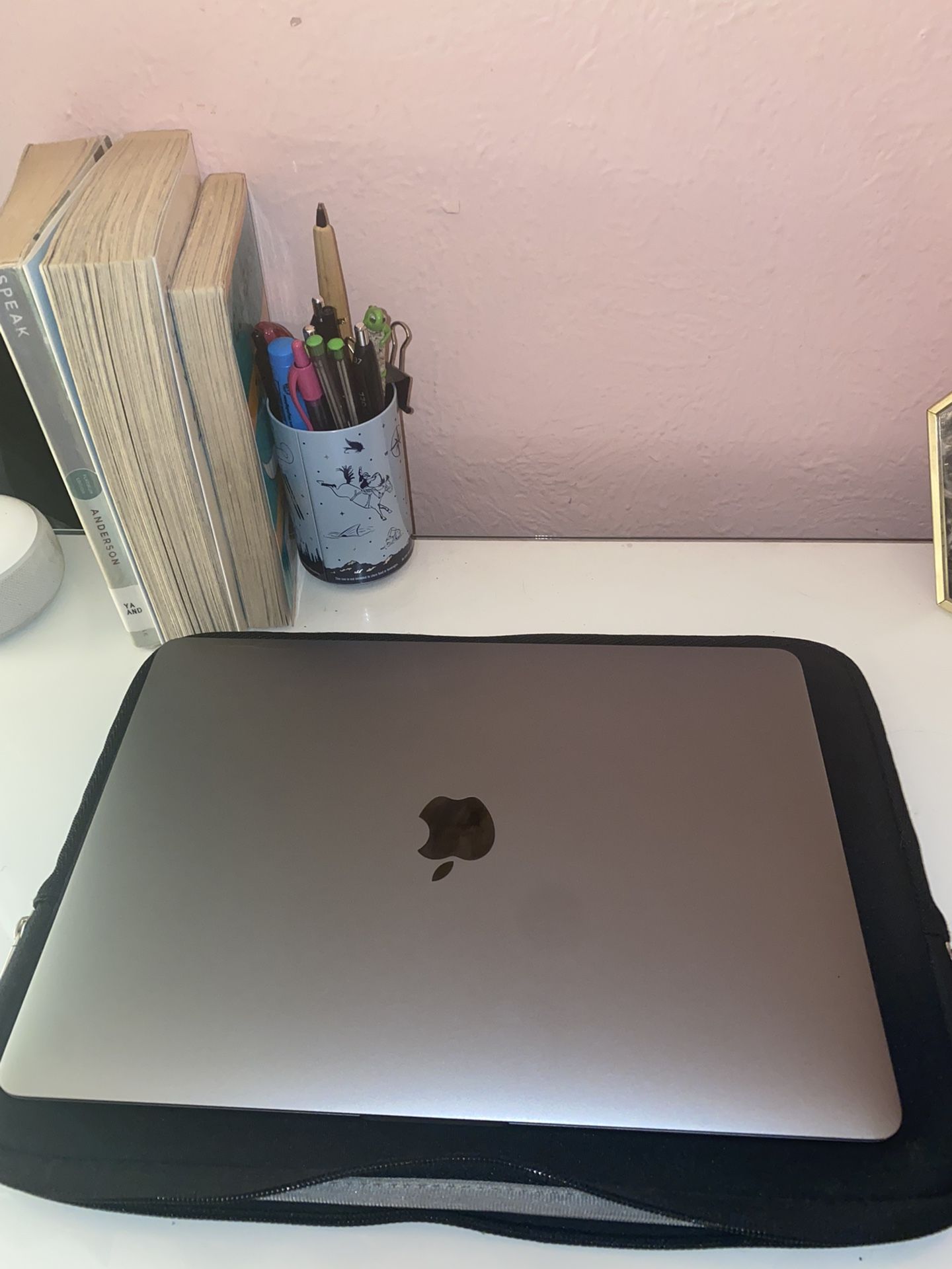 MacBook Pro 13 Inch 2019