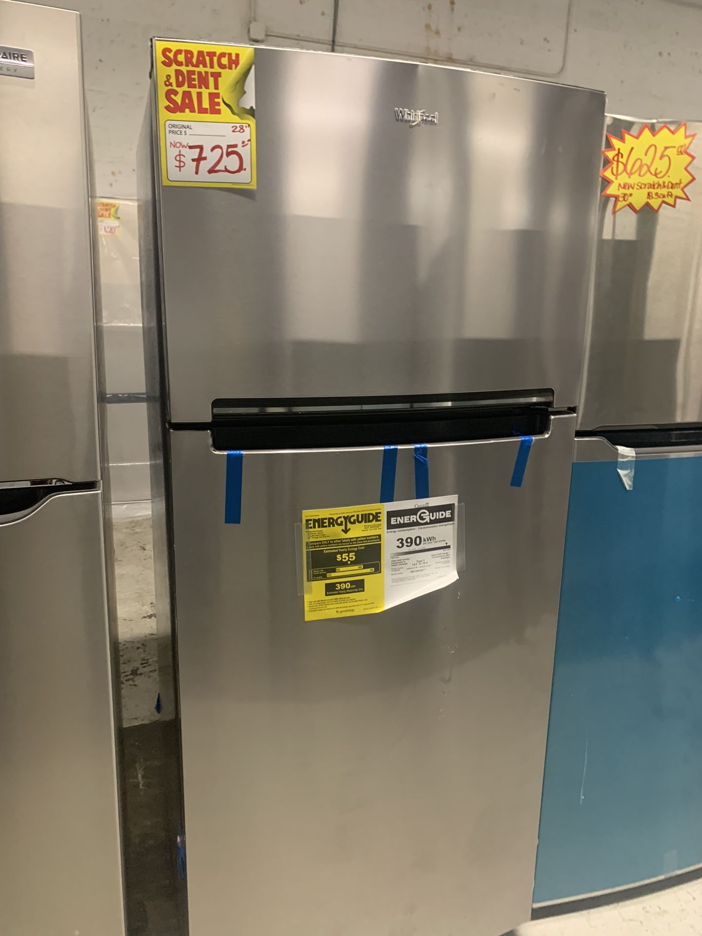New Scratch&Dent Top Freezer Fridge 28” W/ 1 Year Warranty 