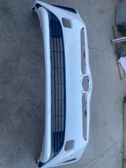 2019-2022 Toyota Prius fron bumper