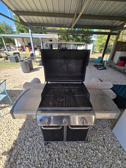 Weber propane grill