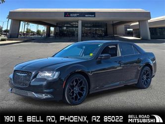 2019 Chrysler 300