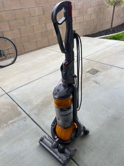 Dyson DC25 All Floors / Multi Floor ball Upright Vacuum