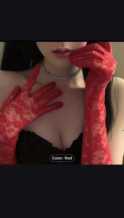 Lacy Gloves Red