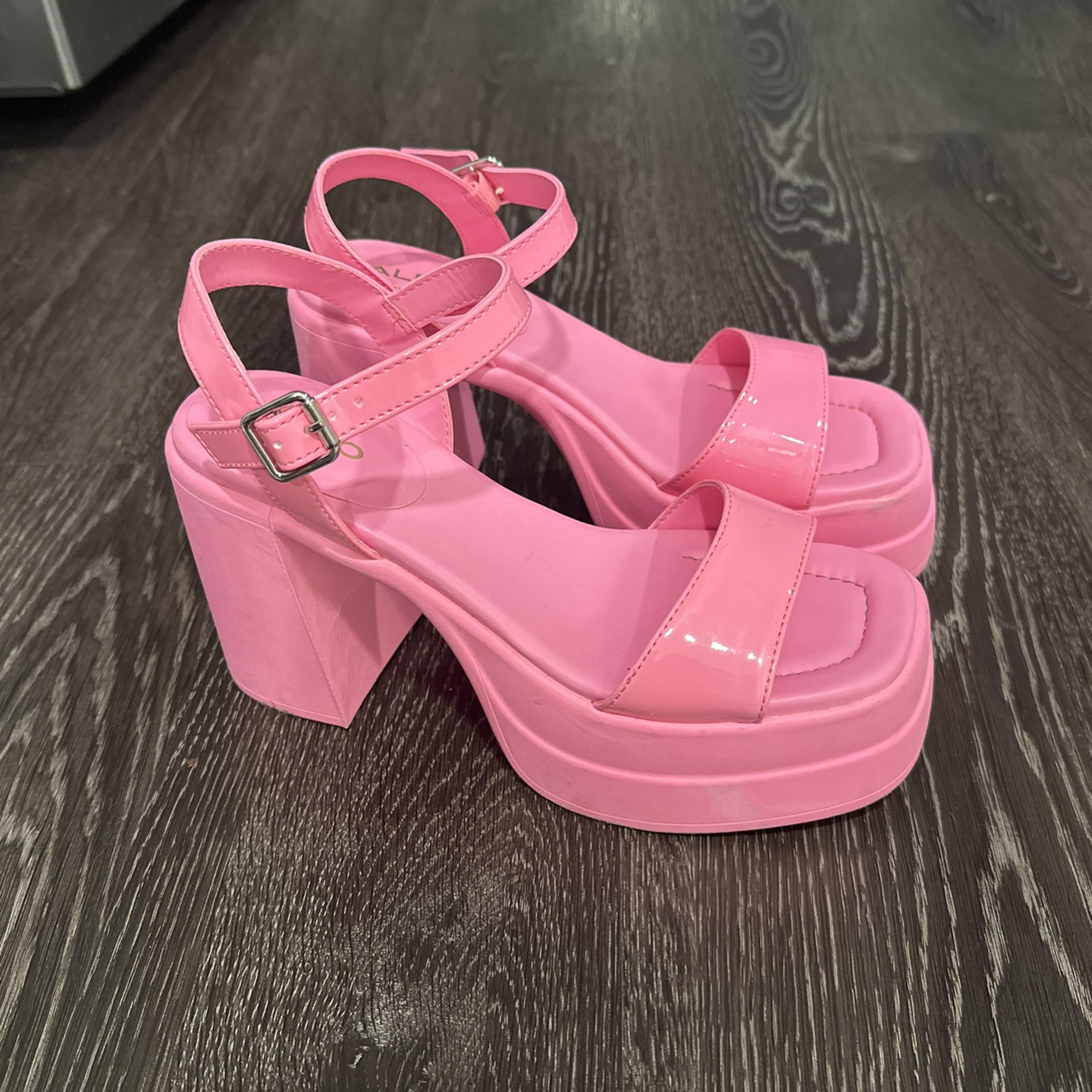 Pink Heels Size 6.5