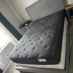 Full size mattress with frame and box spring