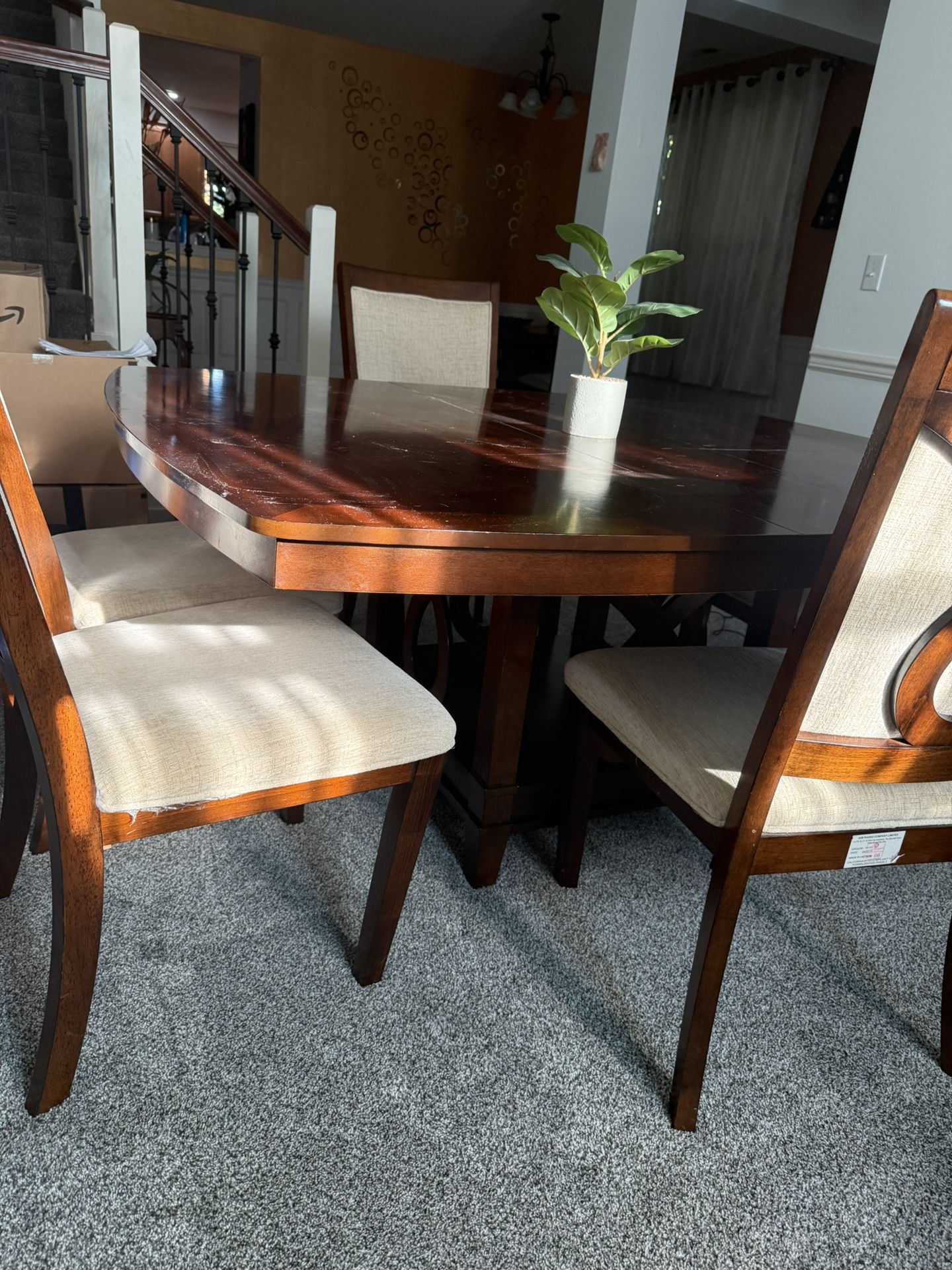 Dinning Table