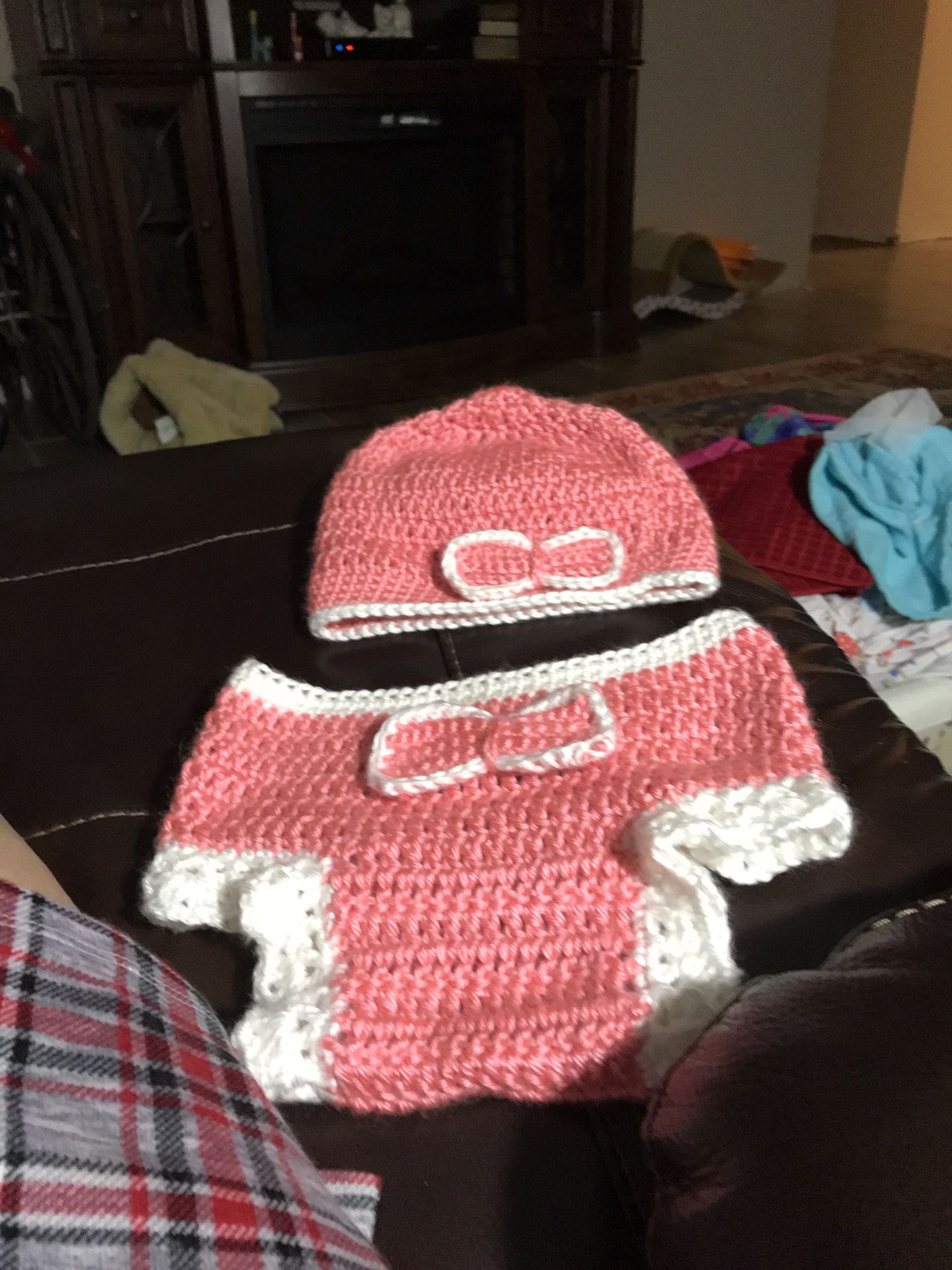 Crochet pamper cover and hat