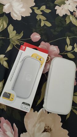 Nintendo Switch Lite carrying case