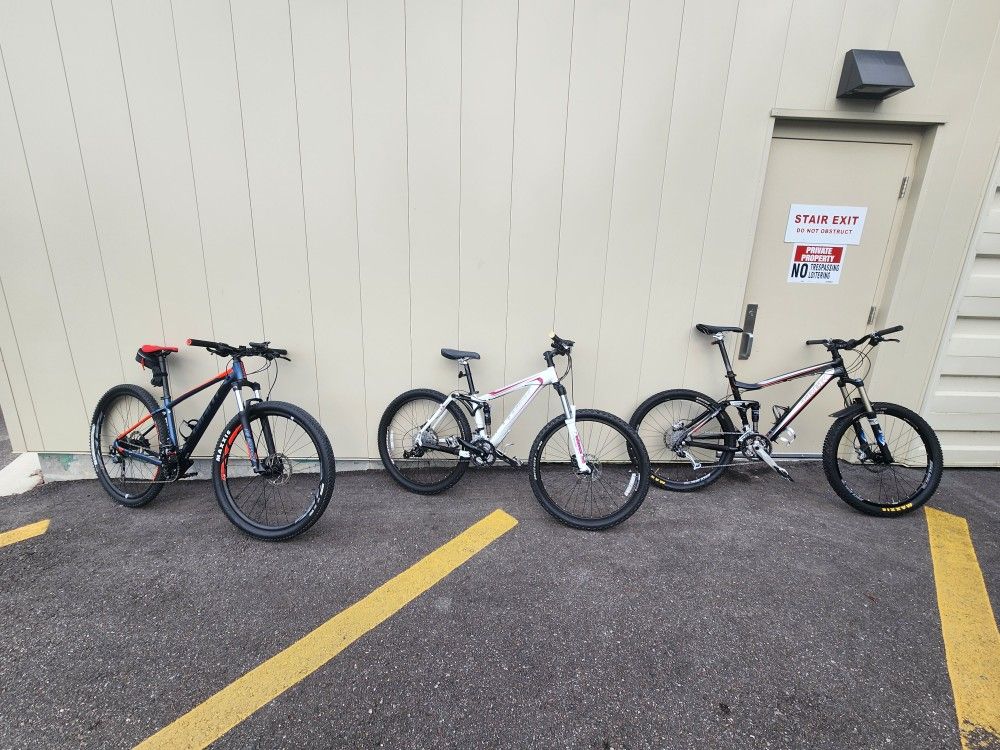 Make An Offer, Trek FUEL-EX8, EX7 and GIANT Talon, And Some Have Lights