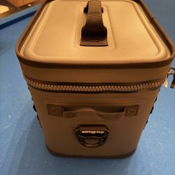 Yeti Hopper 12 Cooler (Grey)