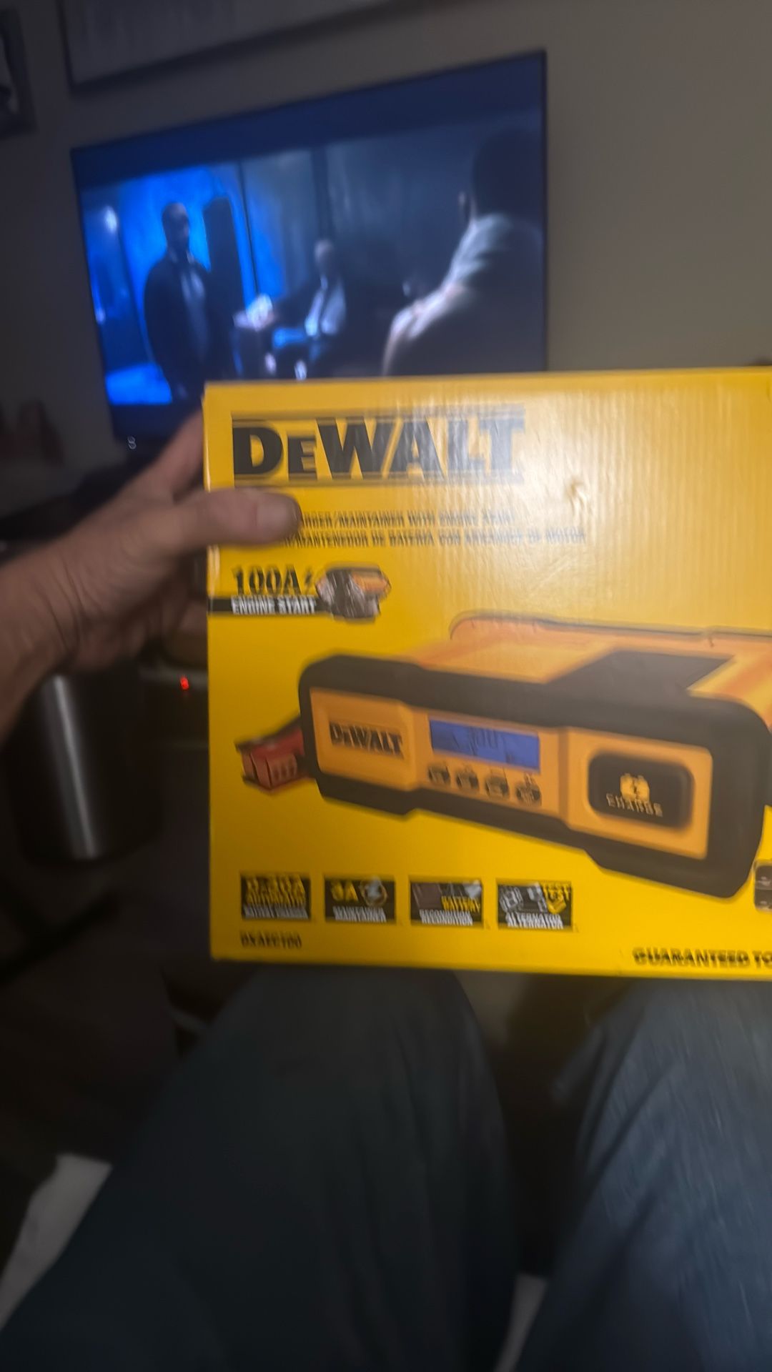 Dewalt-Battery Charger-Maintainer With Engine starter