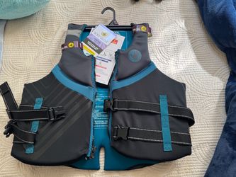 Life Vest (Body Glove)