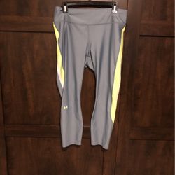 Under Armor Yoga Pants-XL