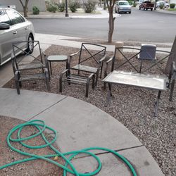 7 Pc Outdoor Metal Patio Set 2 Chairs, 2 Ottomans Loveseat 2 Tables