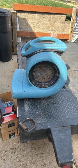 Floor dryer