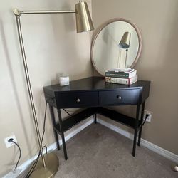 Black corner desk
