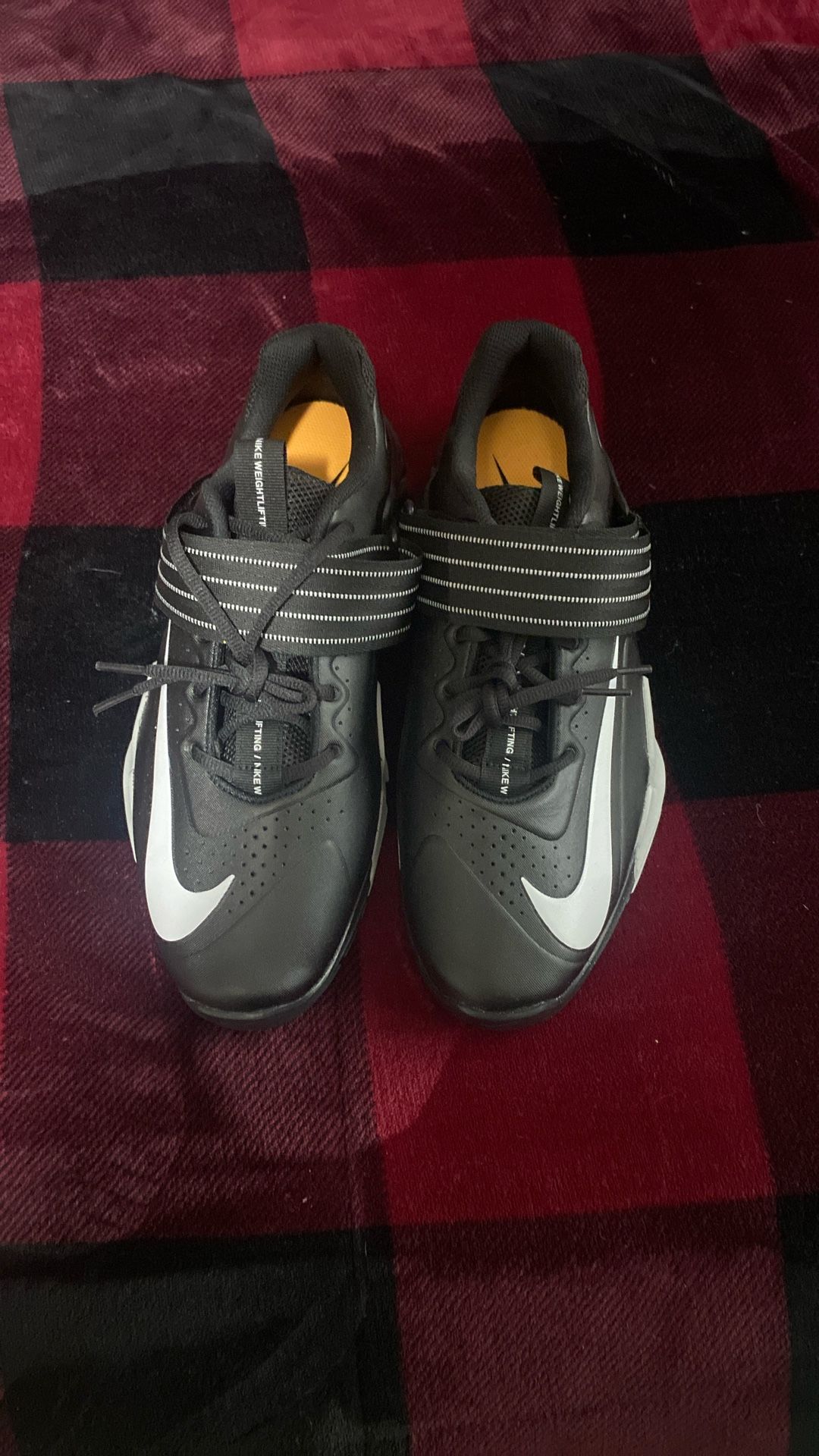 Nike Savaleos