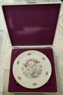 Valentines Day 1977 Vintage Doulton Rare Collector Plate