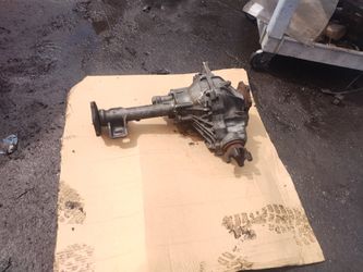2007 to 2011 front axle completewith side axles Escalade GMC Sierra