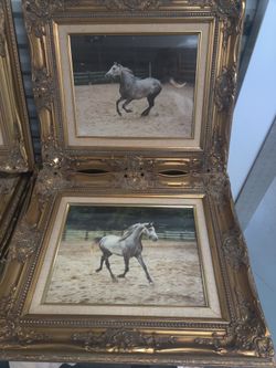 Vintage Pictures Frame 22×19