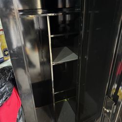 Gun Cabinet/gun Safe 
