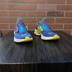 Nike Reacts Size 6.5 But Size Big