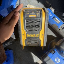 Dewalt Bluetooth Radio 