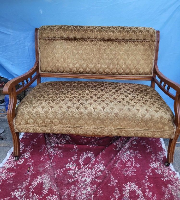 Vintage Love Seat