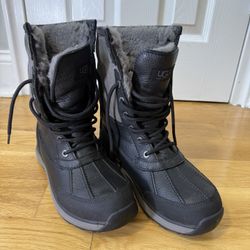 UGG Black  Synthetic Waterproof Lace-Up Boots 1095141 Size 8 Snow Boots