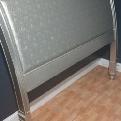 Queen Size Headboard 