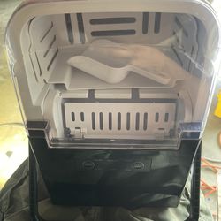 Ice Maker