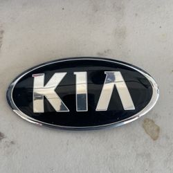 2019 -2023 KIA Forte Emblem OEM Used