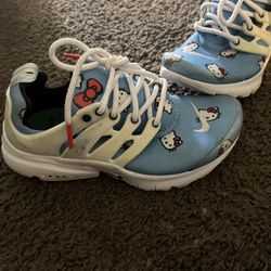 Kids/girls Hello Kitty Nikes