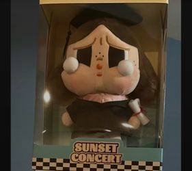 POP MART Graduation CRYBABY Sunset Concert Series-Plush Doll