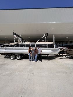 2013 Bennington 2013 BENNINGTON MARINE 2574GCW ESP TRI-TOON