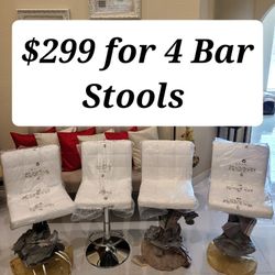 Set Of 4 Bar Stools BRAND NEW 
