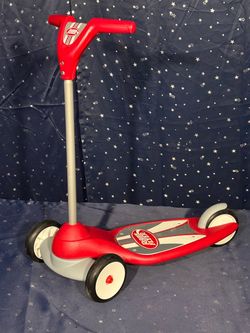 Radio Flyer Kids 3-Wheel Scooter